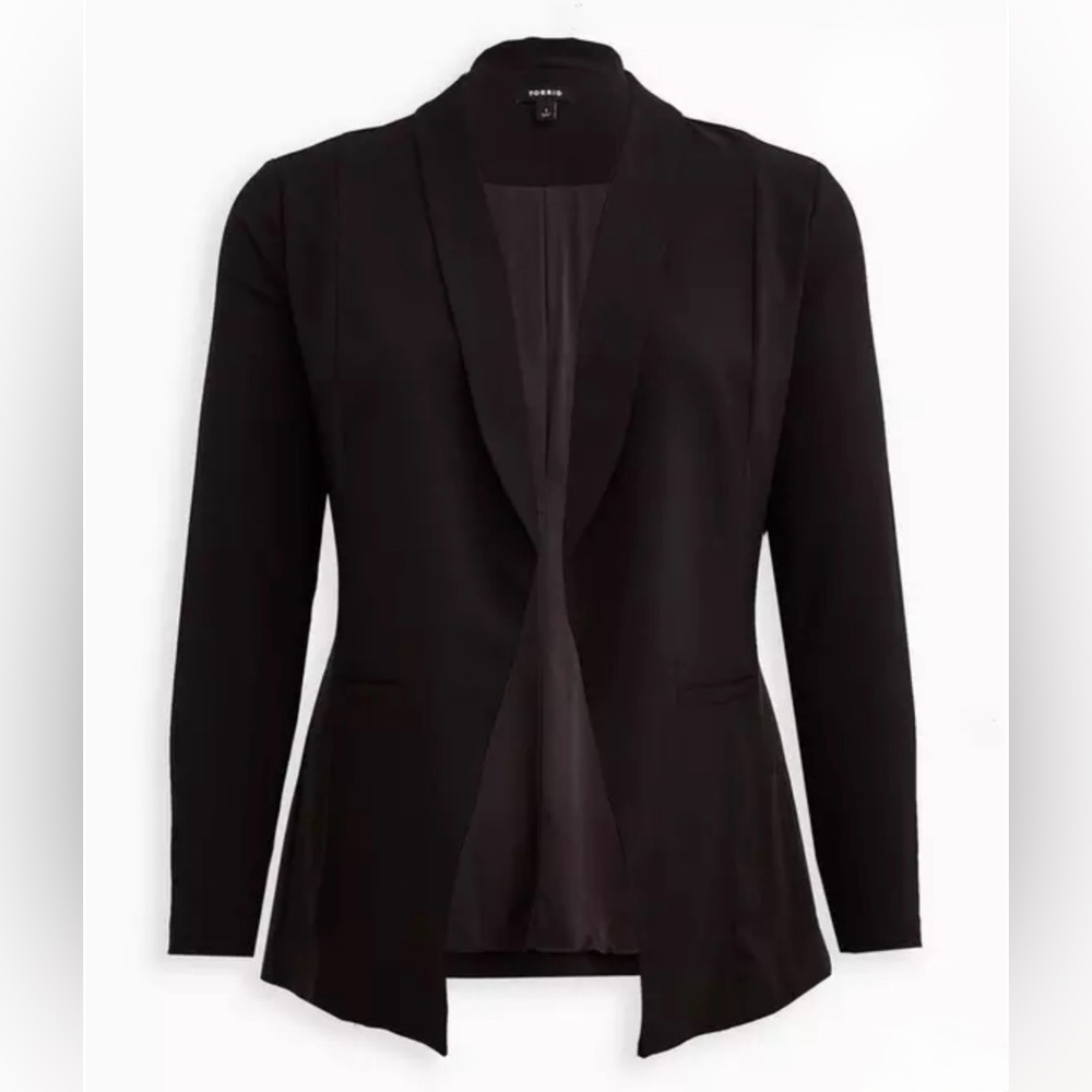 Torrid Women’s 4X Plus Deep Black Studio Crepe Classic Shawl Collar Blazer NEW